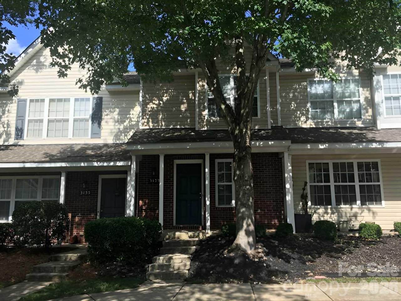 3139 Falling Rock Court - Photo 1