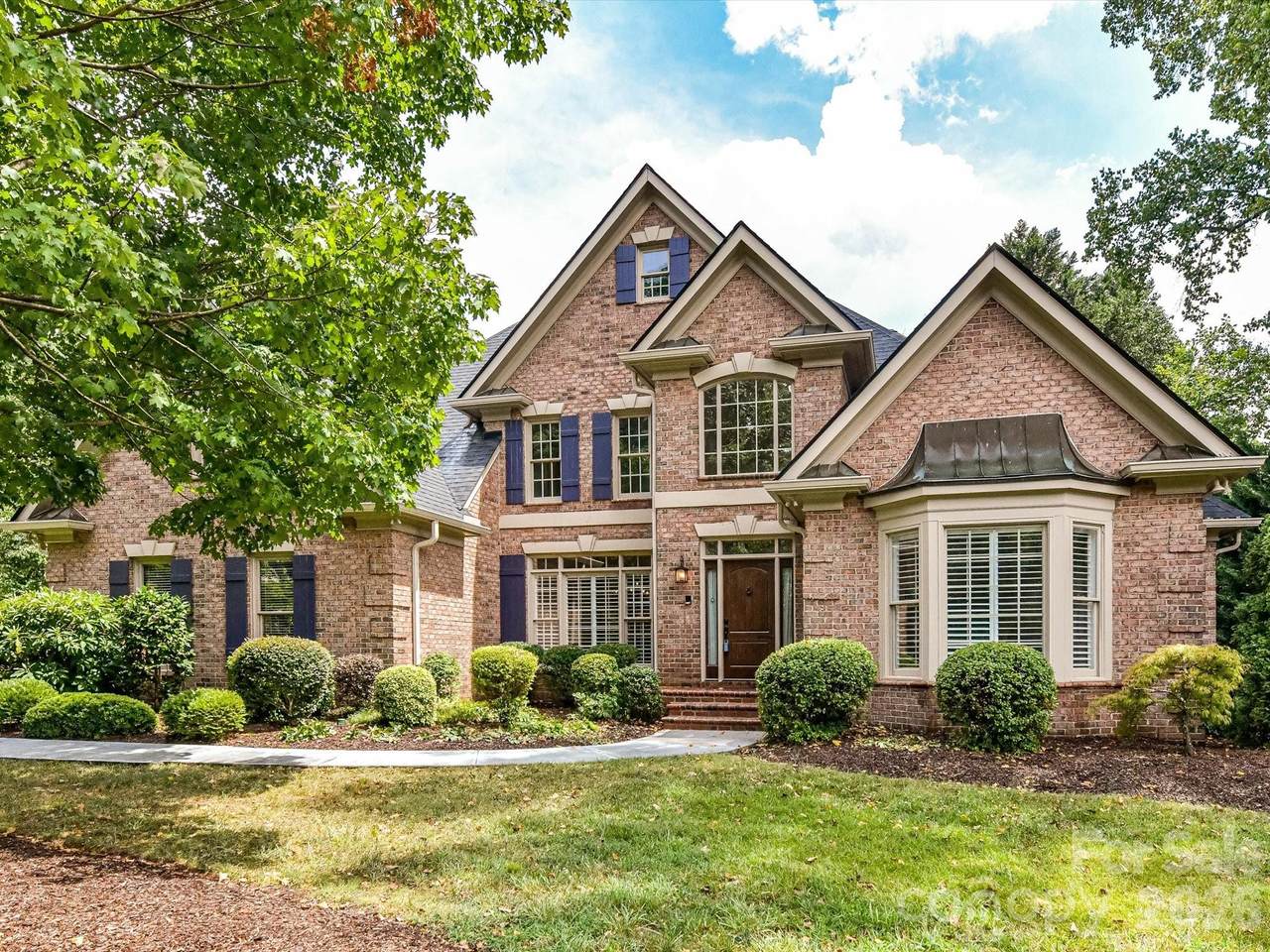 4409 Rosecliff Drive - Photo 1
