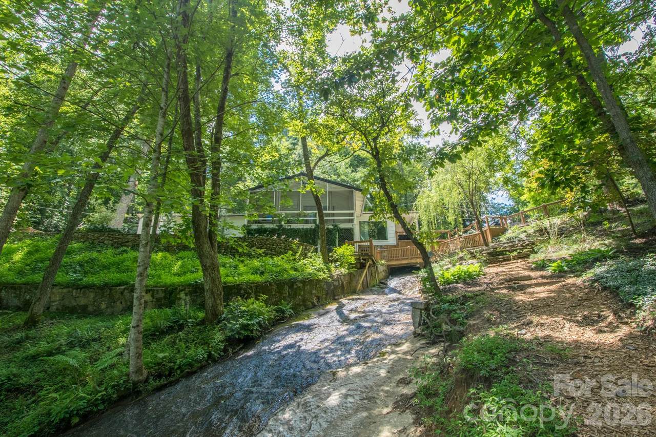 125 Little Willow Circle - Photo 1