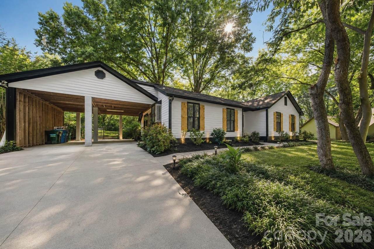 4739 Squirrel Nest Lane - Photo 1