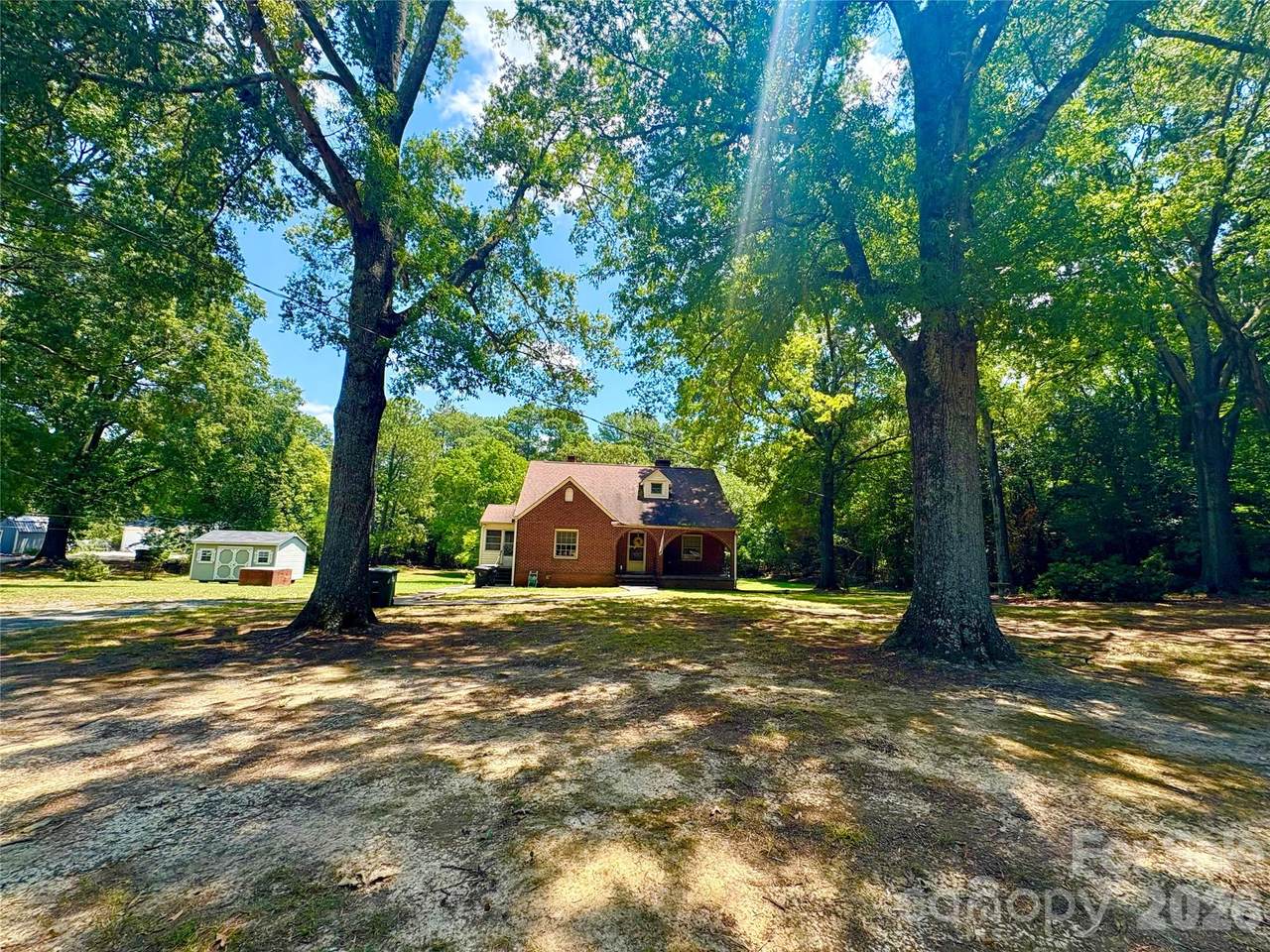 1801 Griffith Road - Photo 1