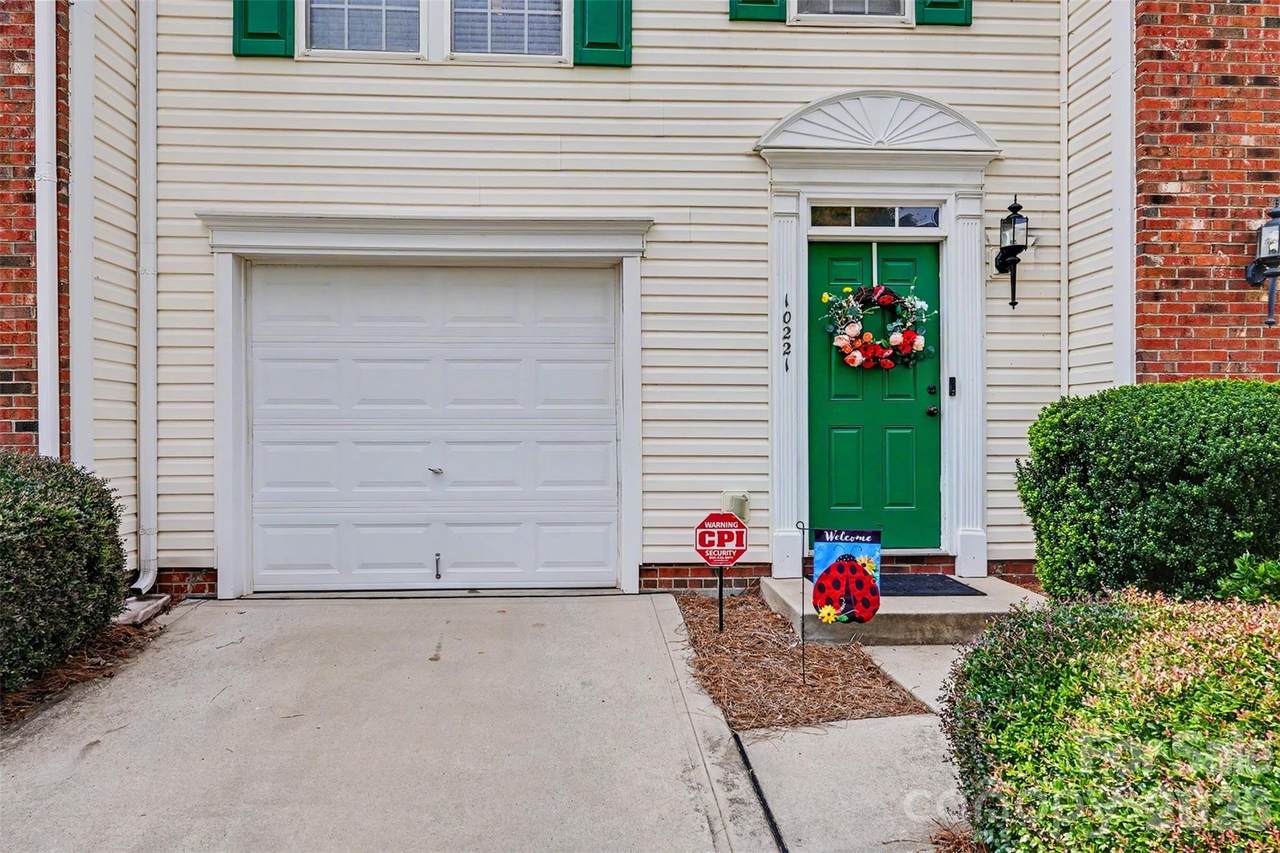 10221 Garrett Grigg Road - Photo 1