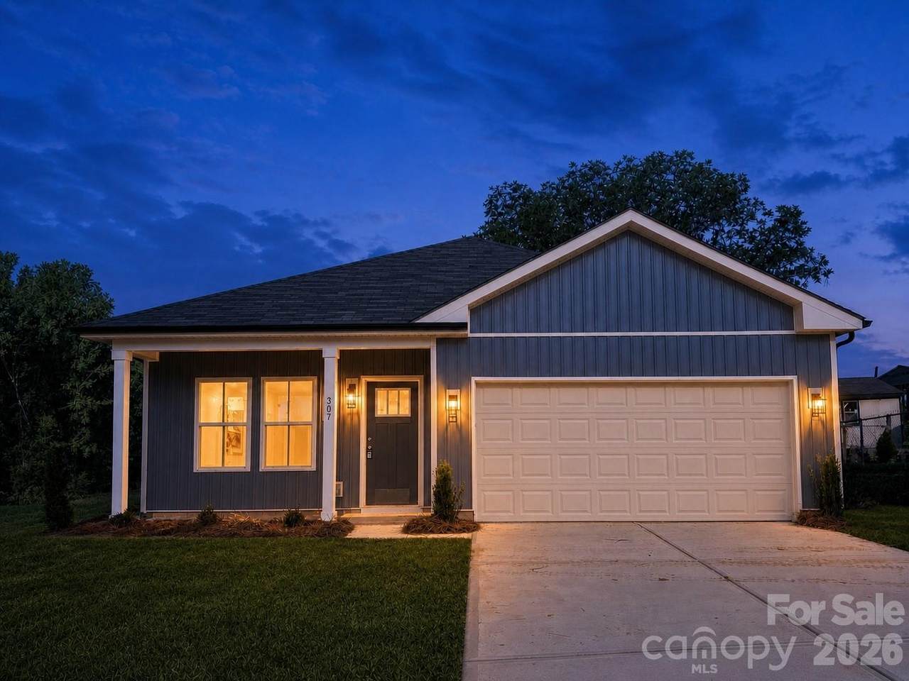 307 13th Street - Photo 1