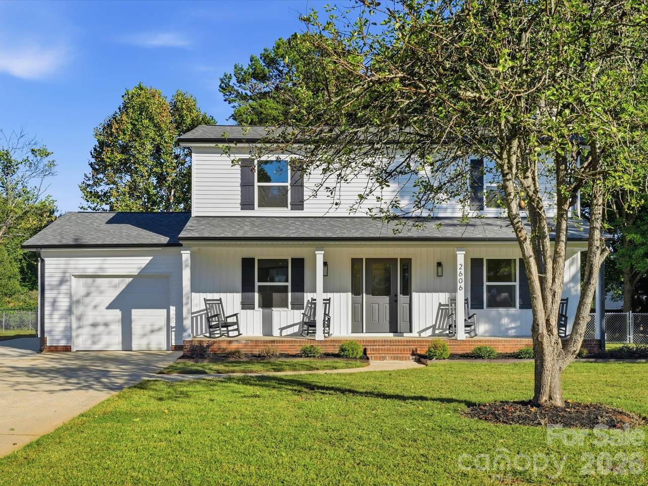 2606 Pine Forest Drive - Photo 1