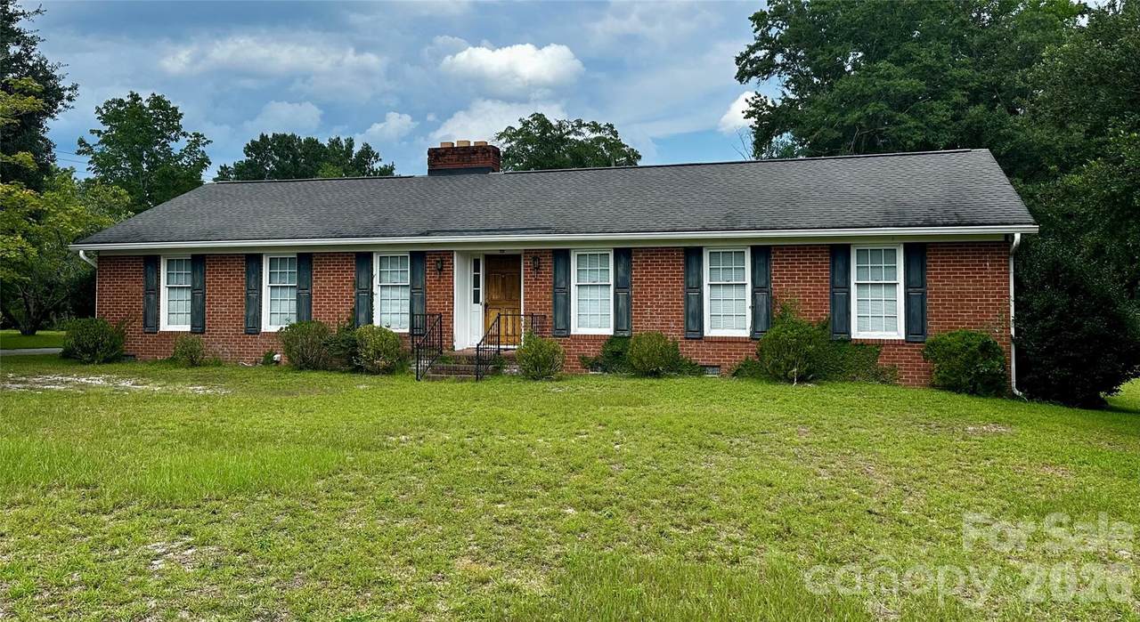 401 Hickory Street - Photo 1