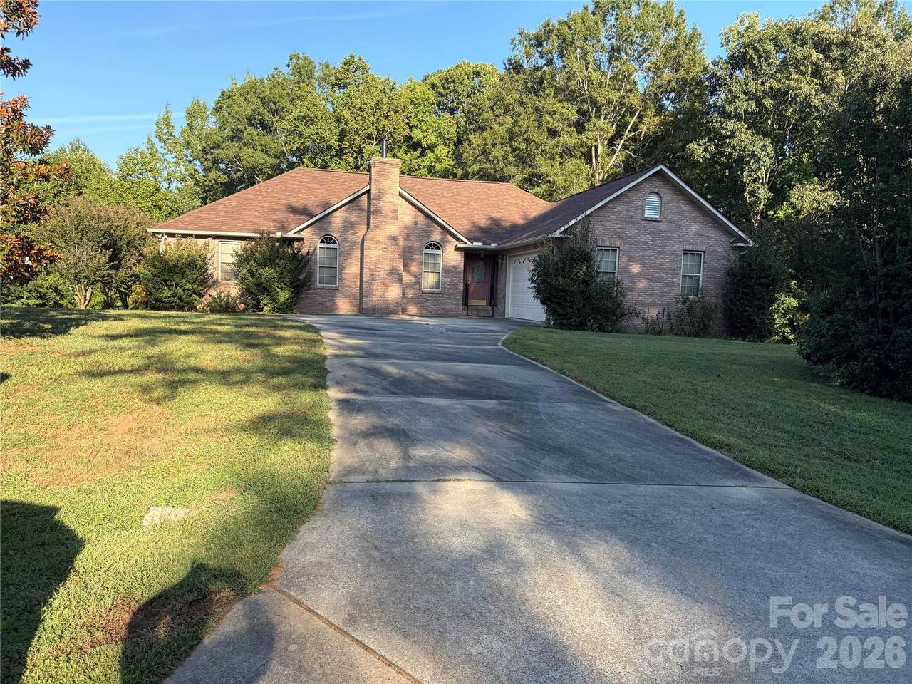 103 Aaron Way - Photo 1