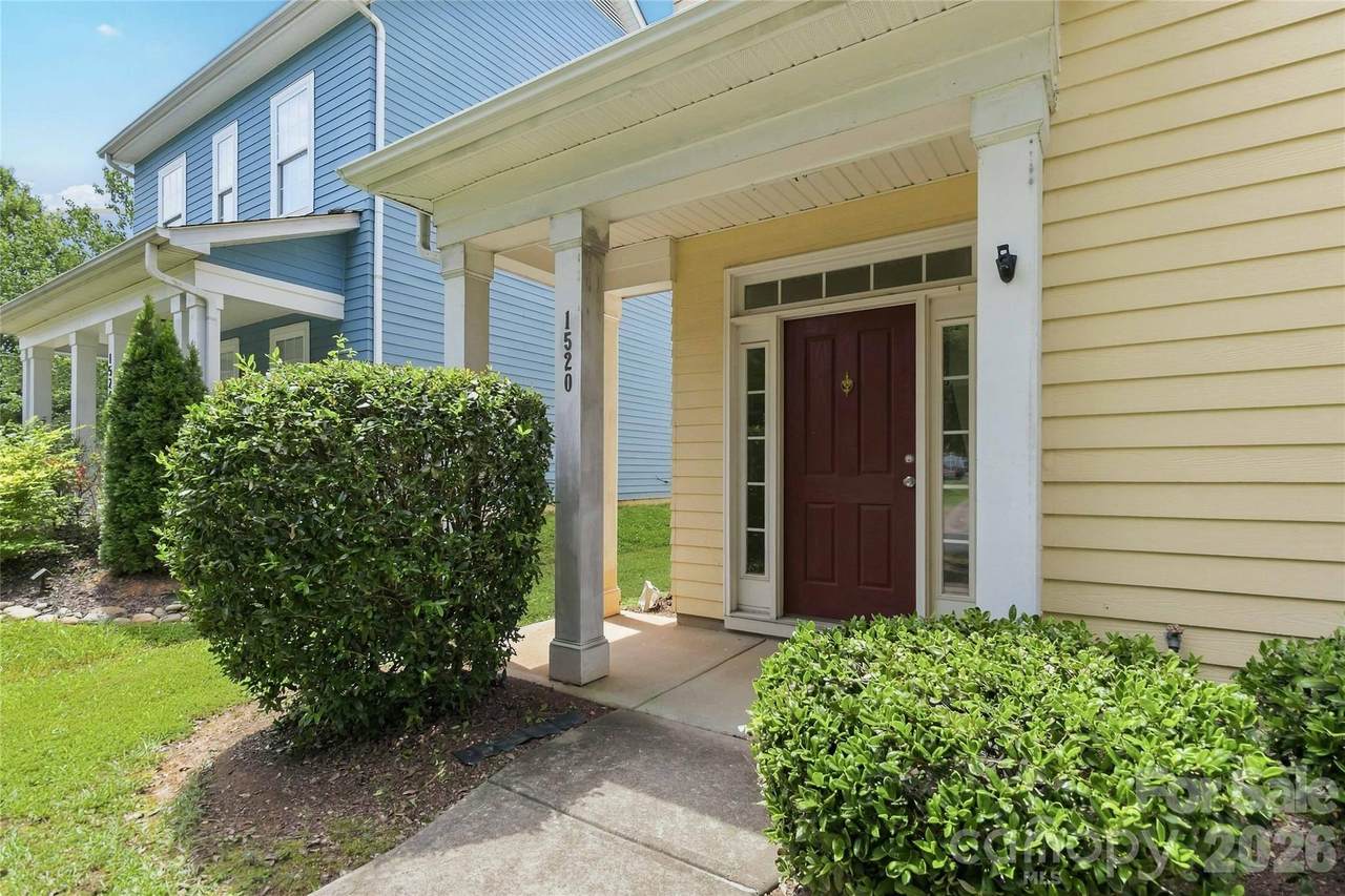 1520 Peaceful Way Drive - Photo 1