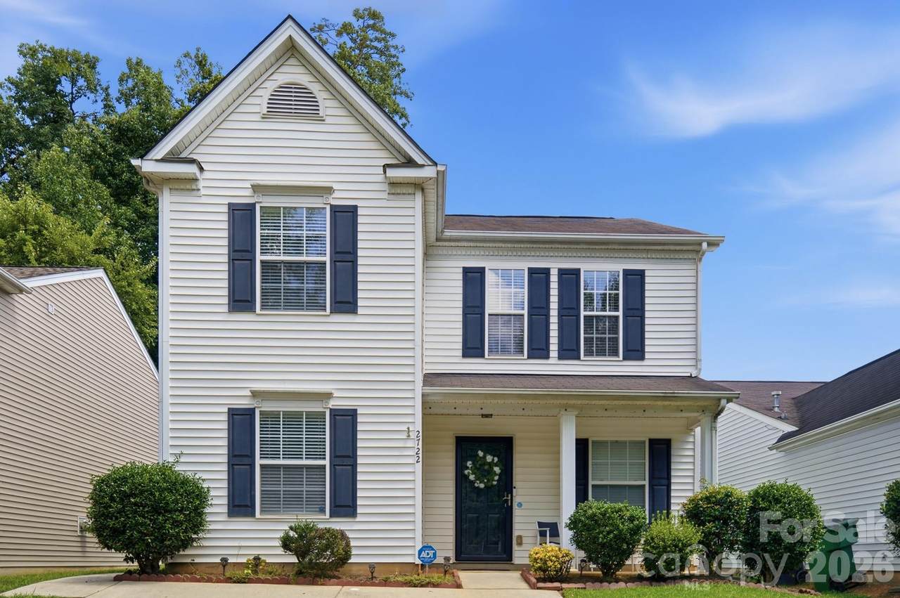 2722 Meadow Knoll Drive - Photo 1