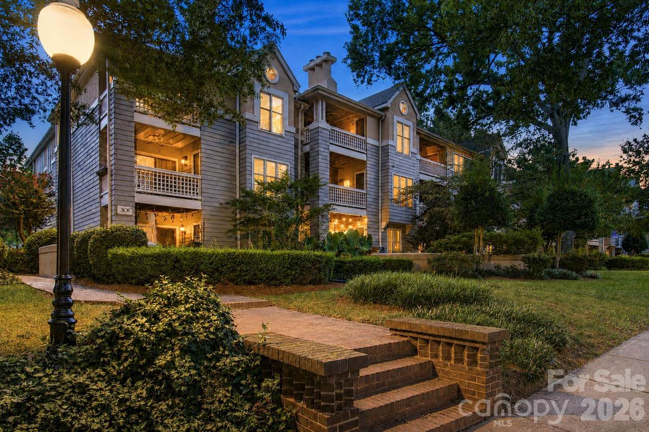 308 Queens Road - Photo 1