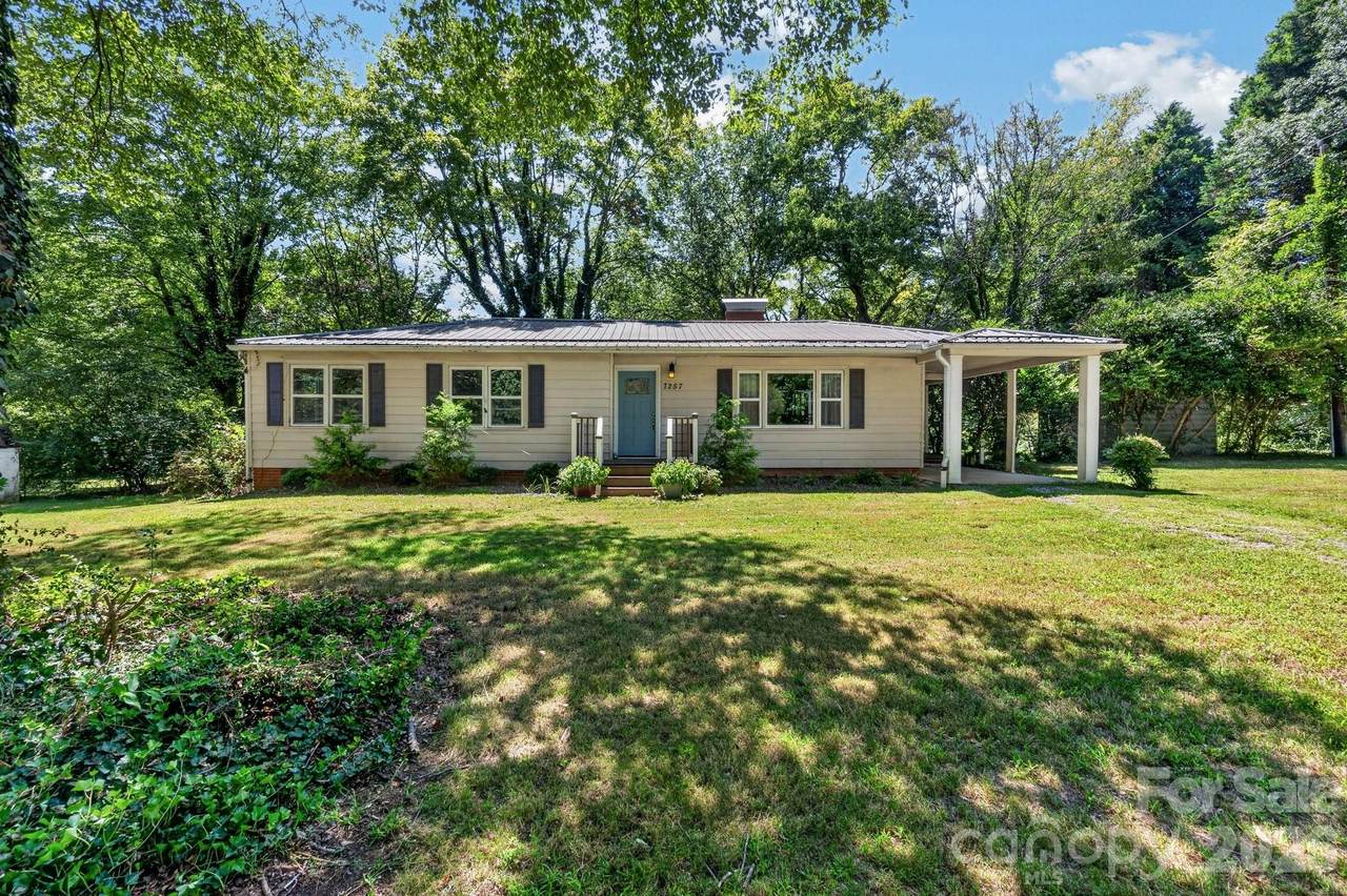 7257 Sherrills Ford Road - Photo 1