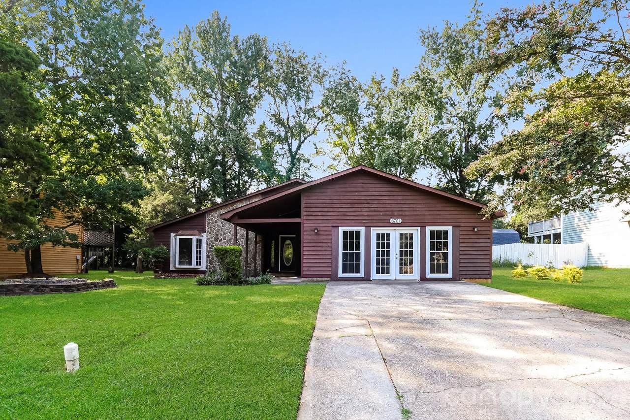 6701 Woodthrush Drive - Photo 1
