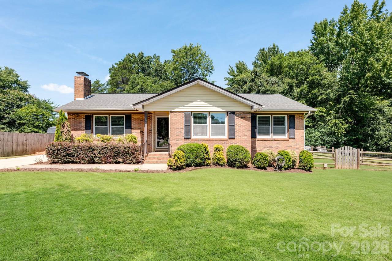 3028 Dylan Place - Photo 1