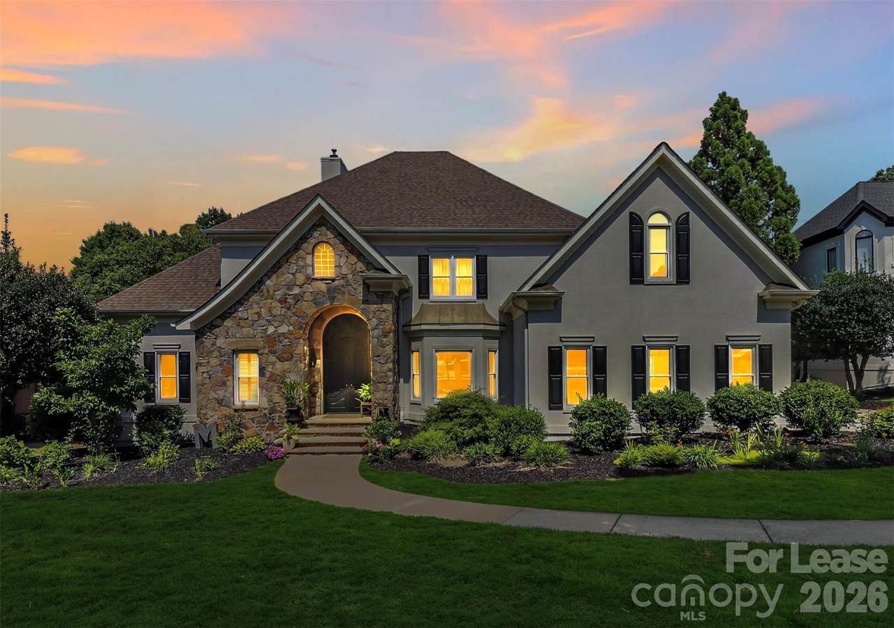 18928 Peninsula Point Drive - Photo 1
