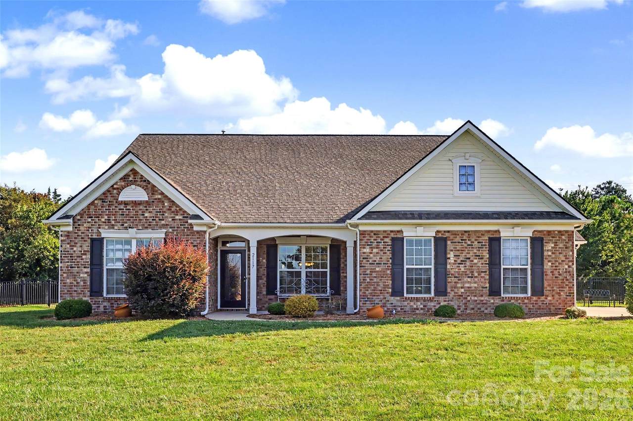 2117 Belle Regal Circle - Photo 1