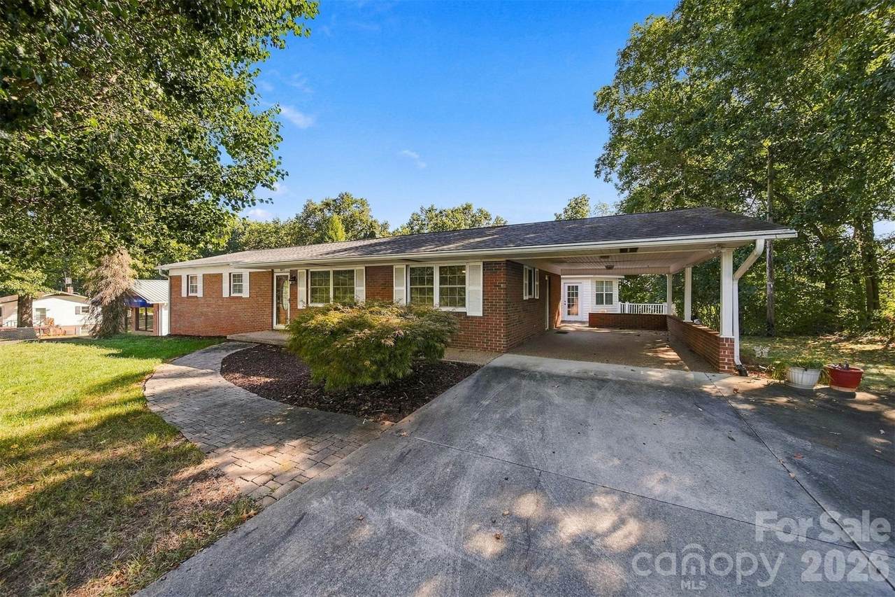 3070 Startown Road - Photo 1