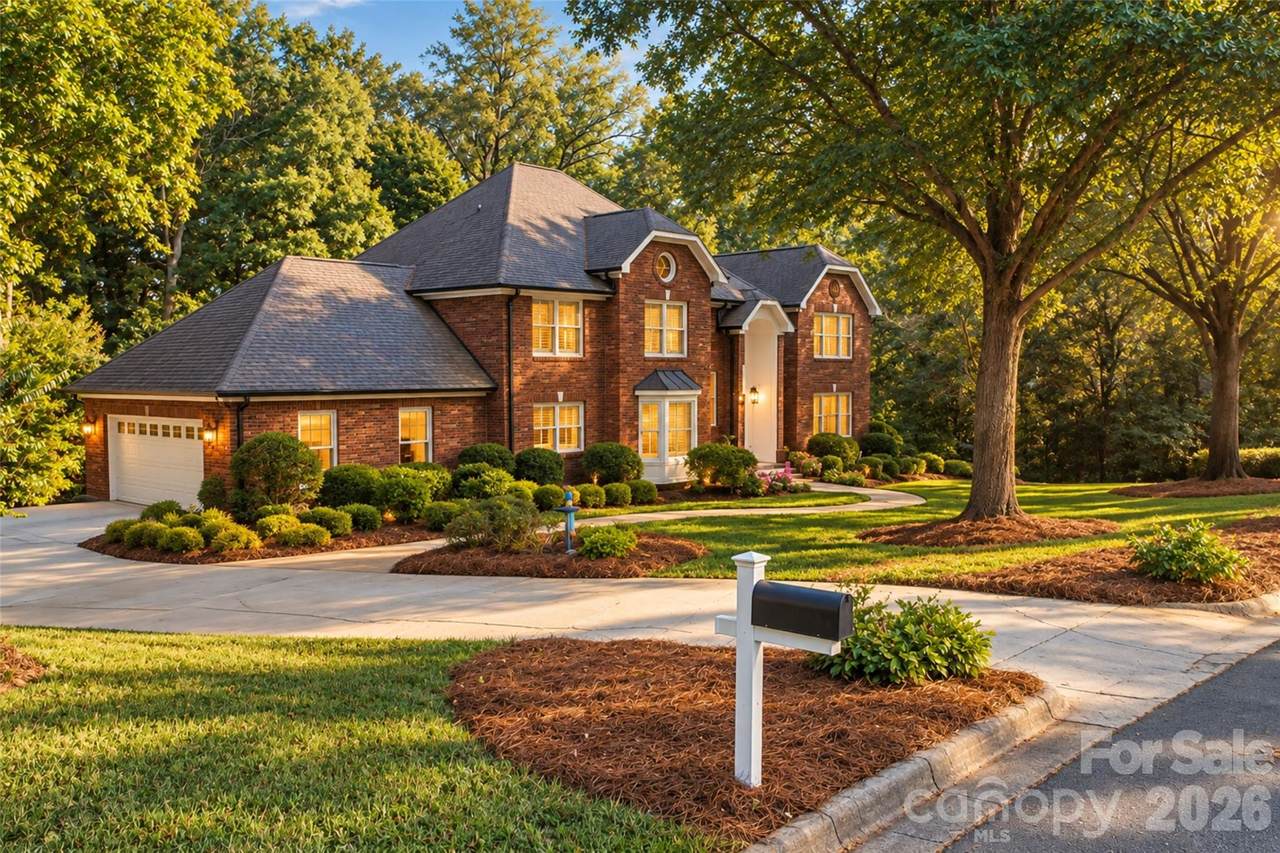 274 Ikerd Drive - Photo 1