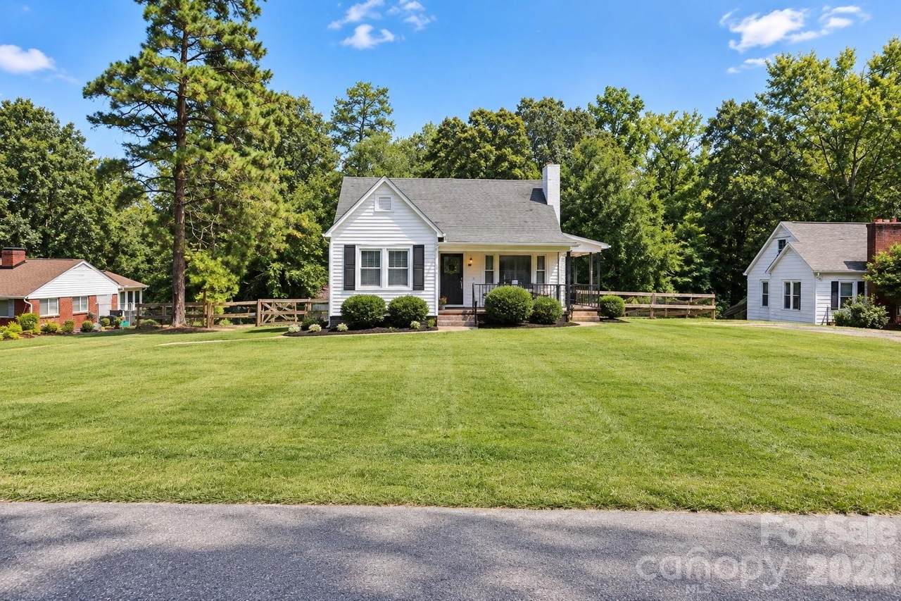 370 Belvedere Drive - Photo 1