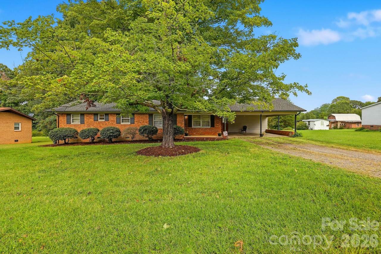 164 Davidson Court - Photo 1