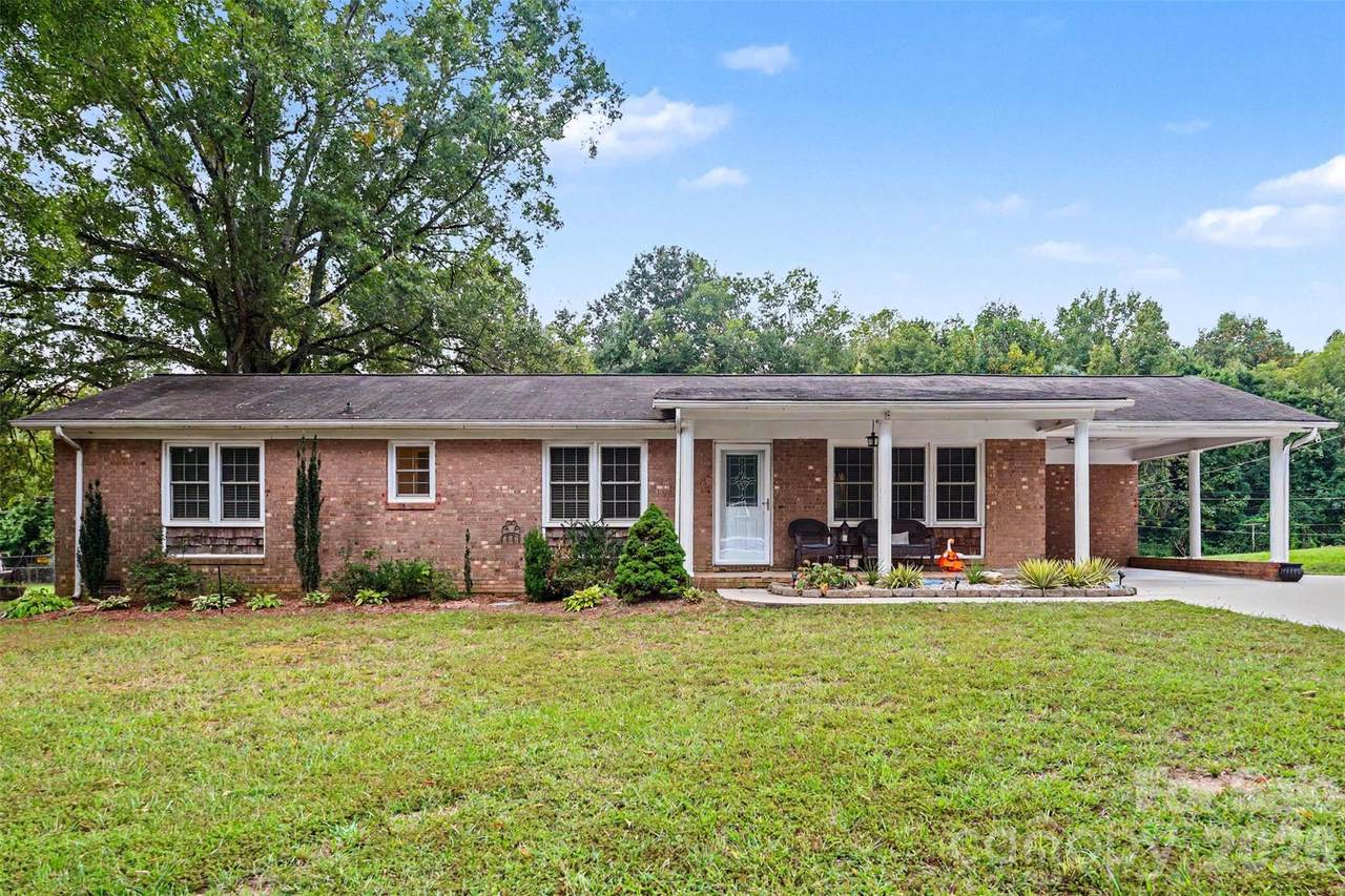 104 Terrace Drive - Photo 1