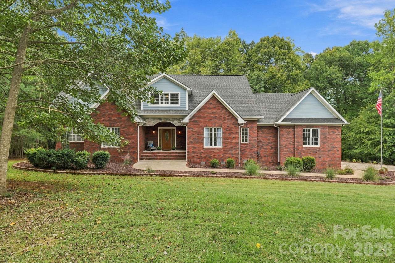 148 Windwood Lane - Photo 1