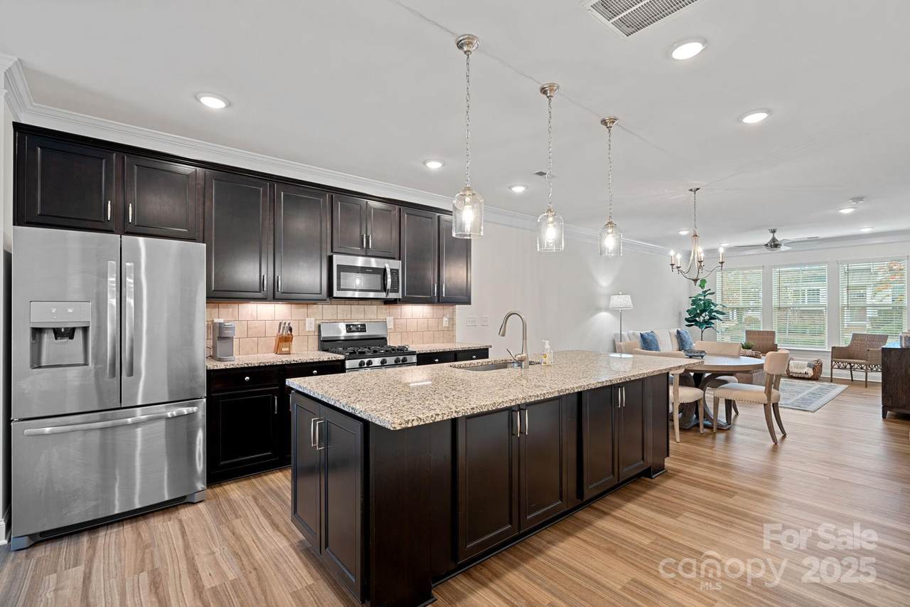 208 Waterlynn Ridge Road - Photo 1