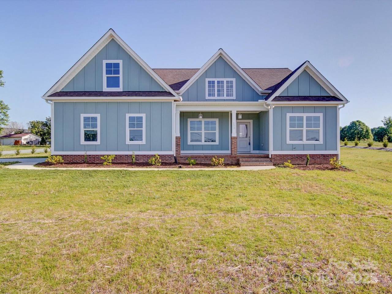 220 Lawyers Road - Photo 1