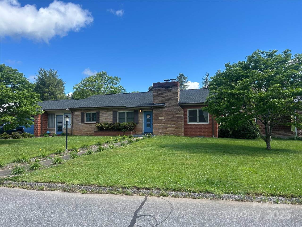 171 Broad Street - Photo 1