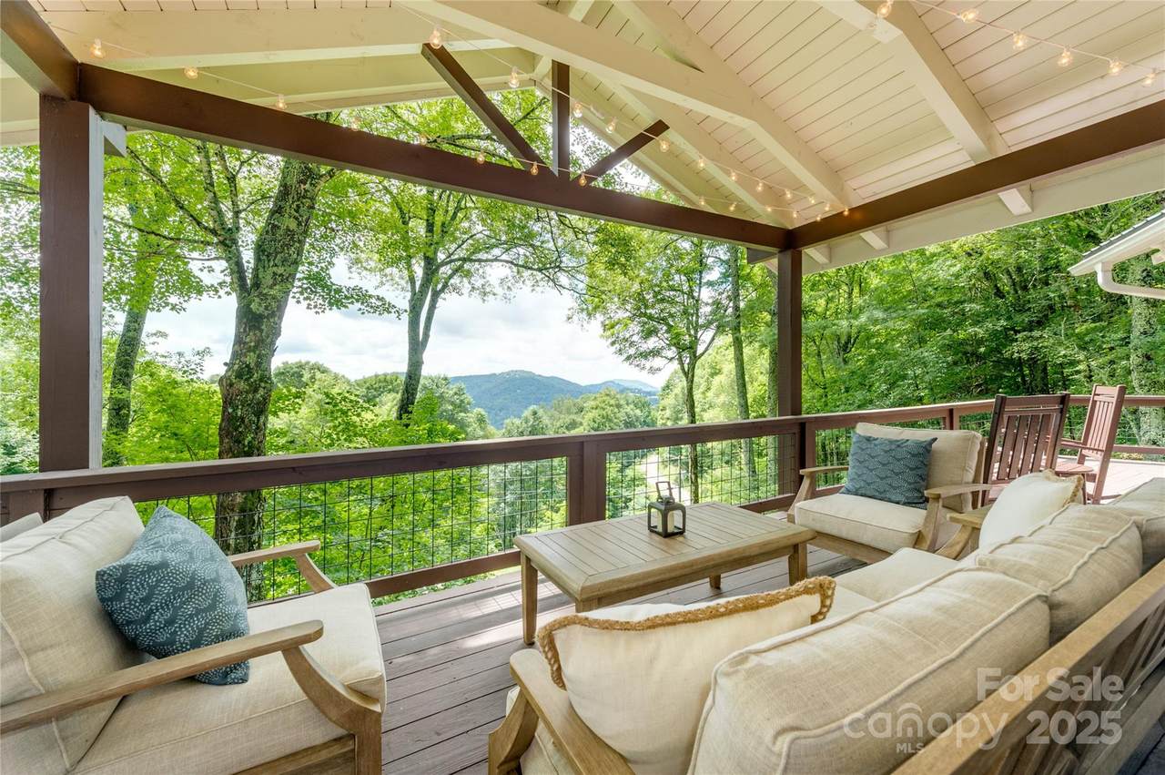 423 Grouse Thicket Road - Photo 1