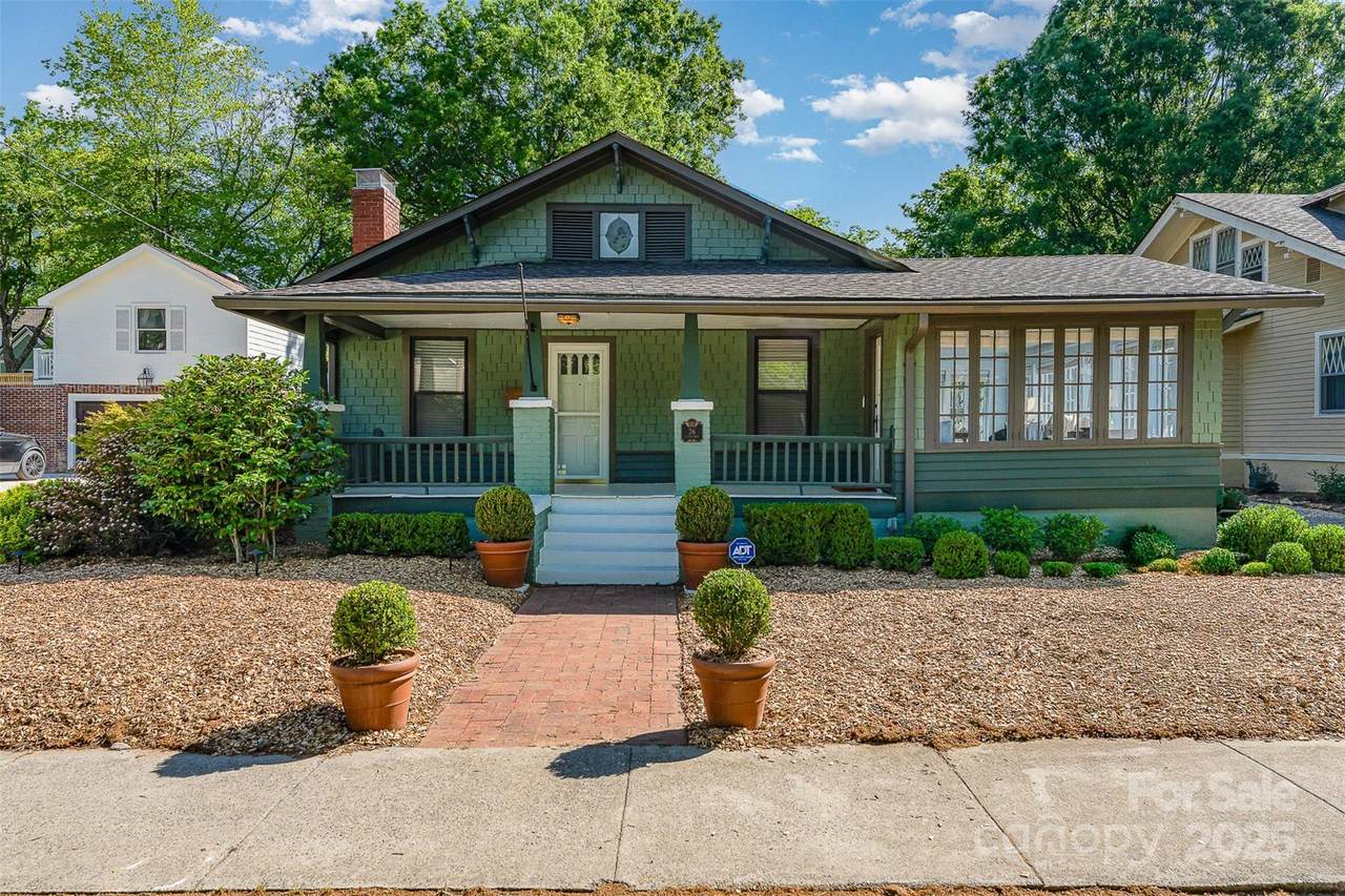 36 Yorktown Street - Photo 1