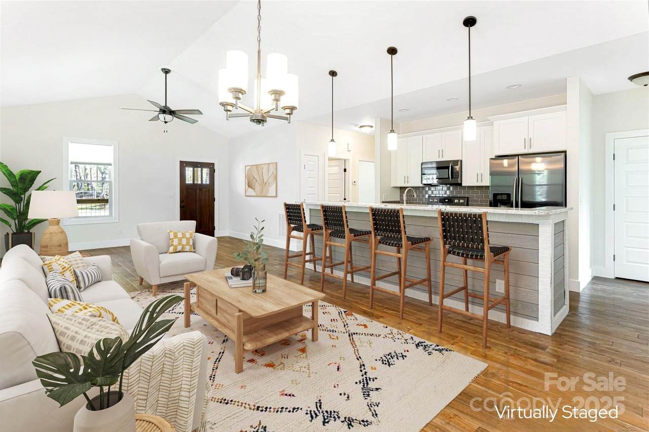 220 Mount Allen Heights - Photo 1