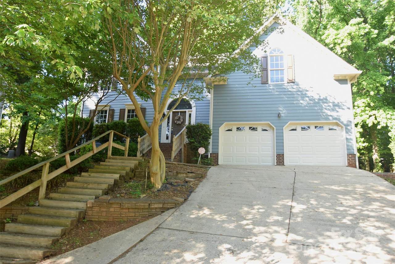 4704 Beech Crest Place - Photo 1