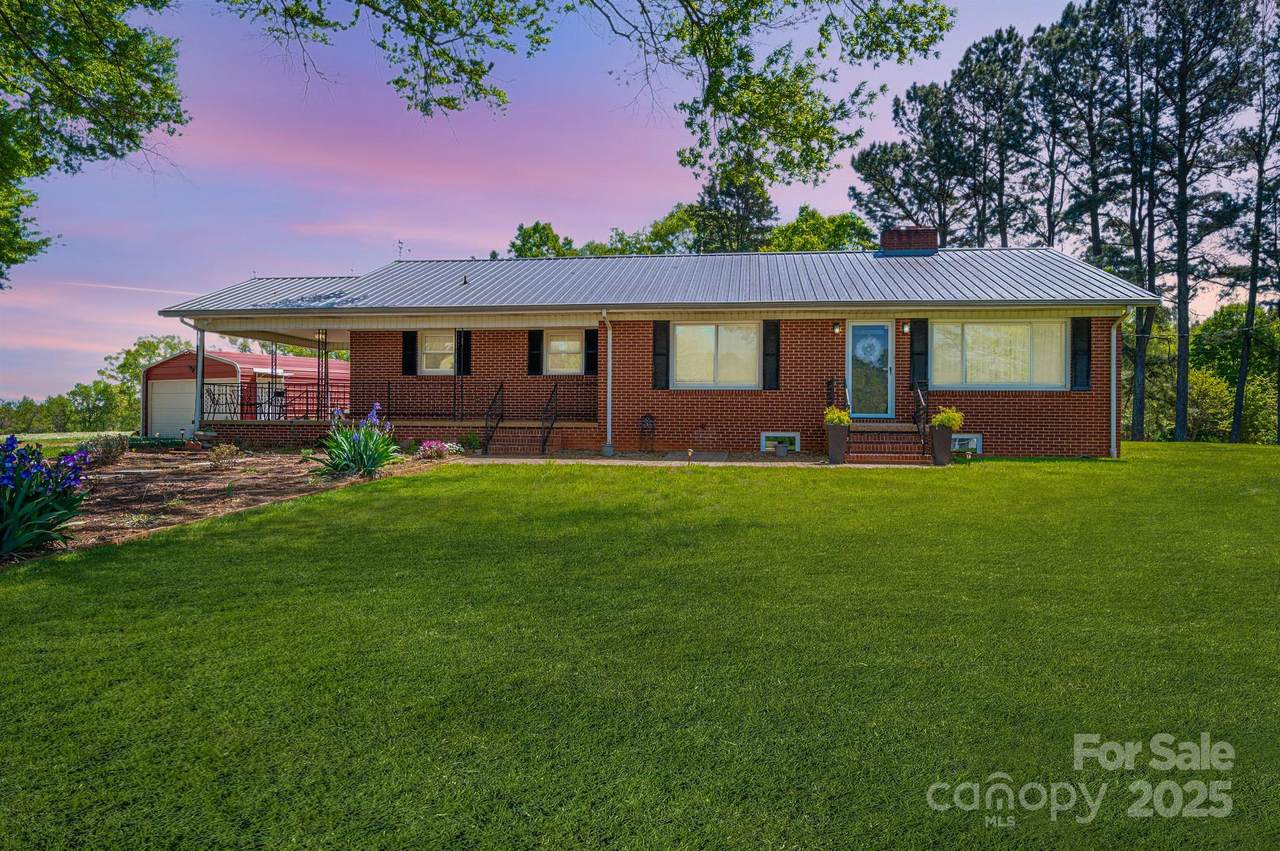 3340 Wrenwood Drive - Photo 1