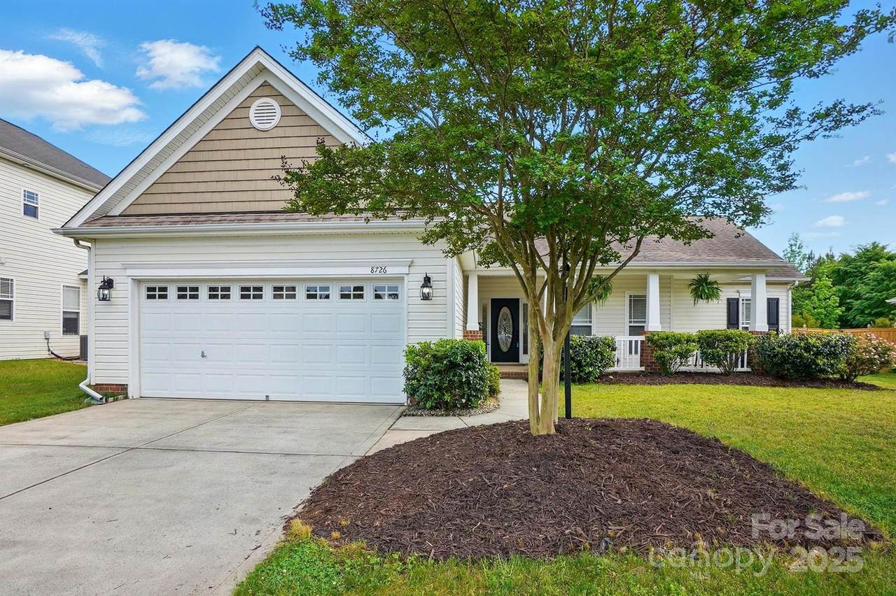 8726 Castle Cliff Drive - Photo 1