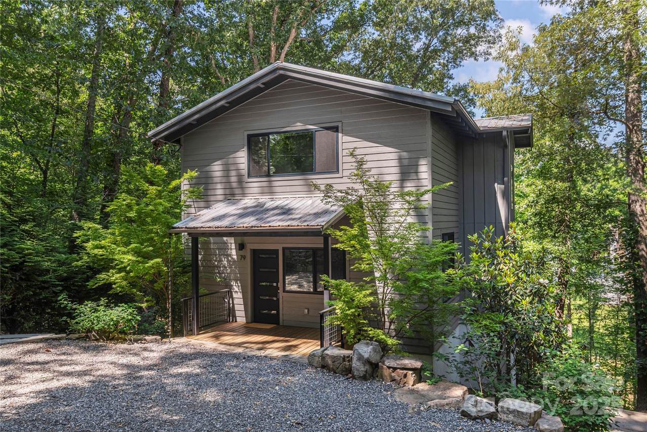 79 Euclid Boulevard - Photo 1