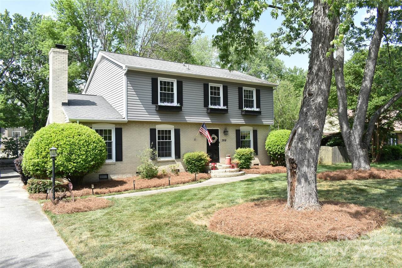 3918 Rea Road - Photo 1