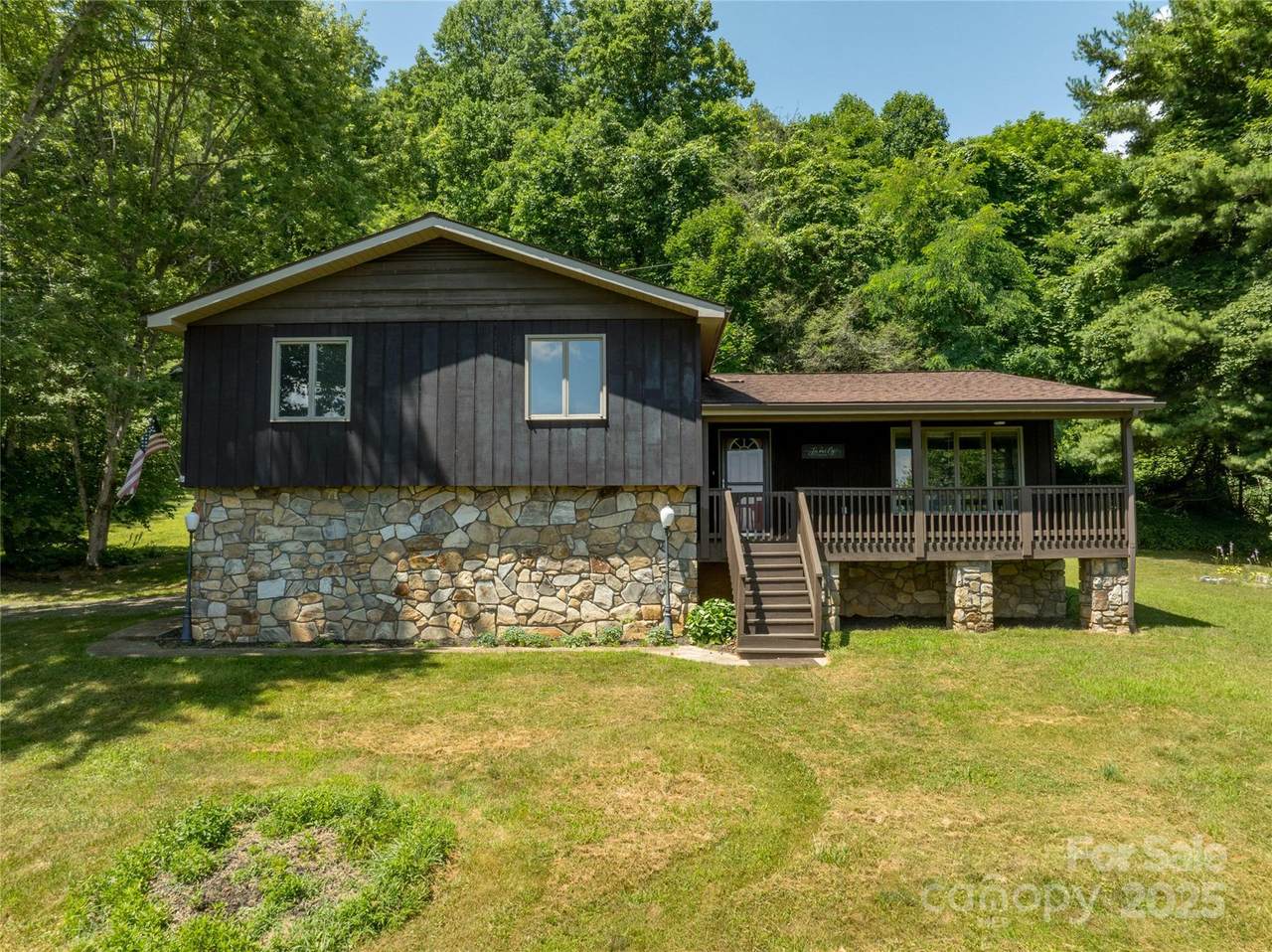 518 Acres View Drive - Photo 1