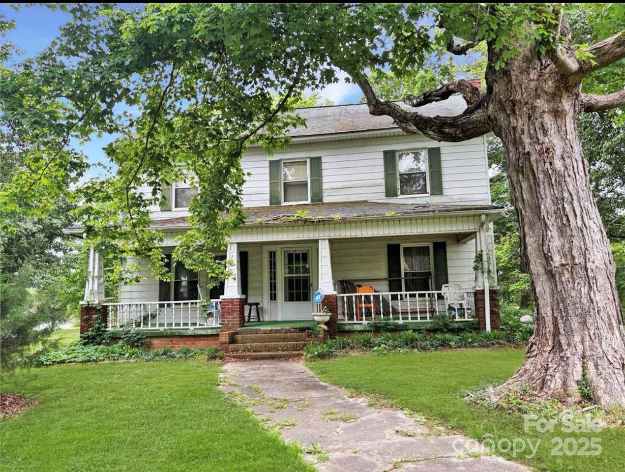 208 Main Street - Photo 1