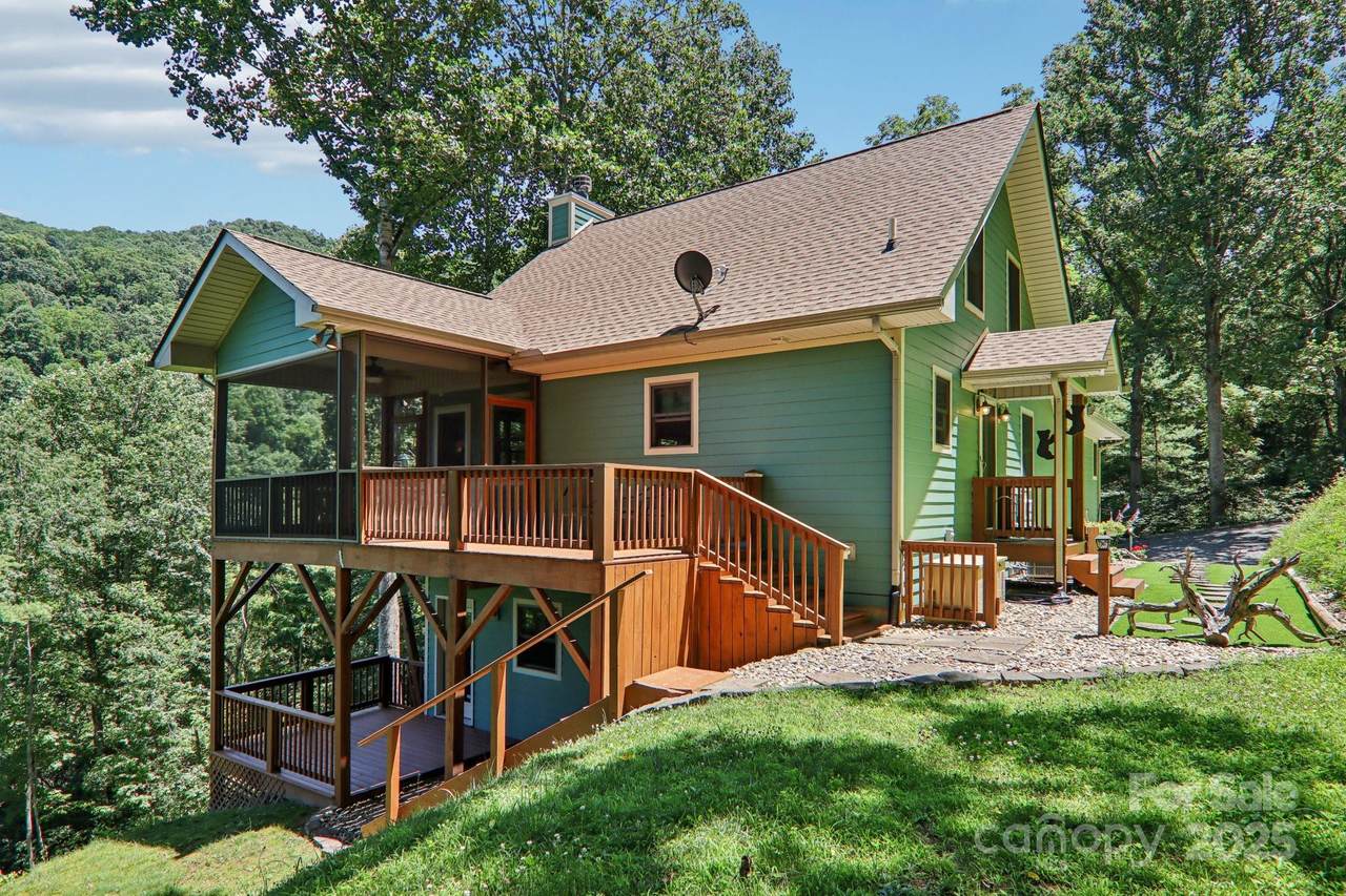 332 Mystic Cove - Photo 1