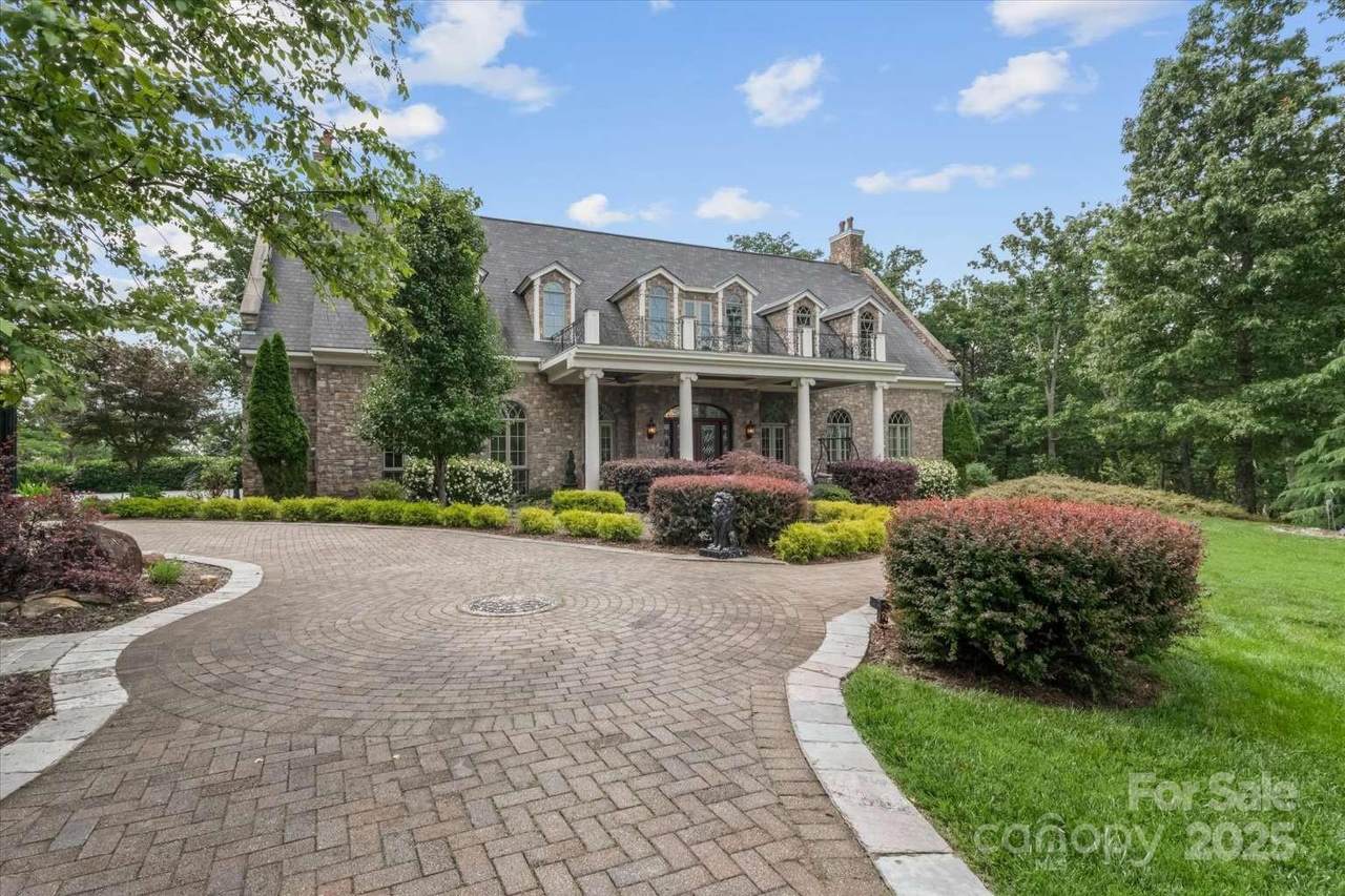 530 Sierra Trace - Photo 1