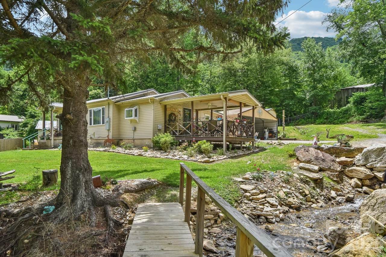 19 Lockman Road - Photo 1