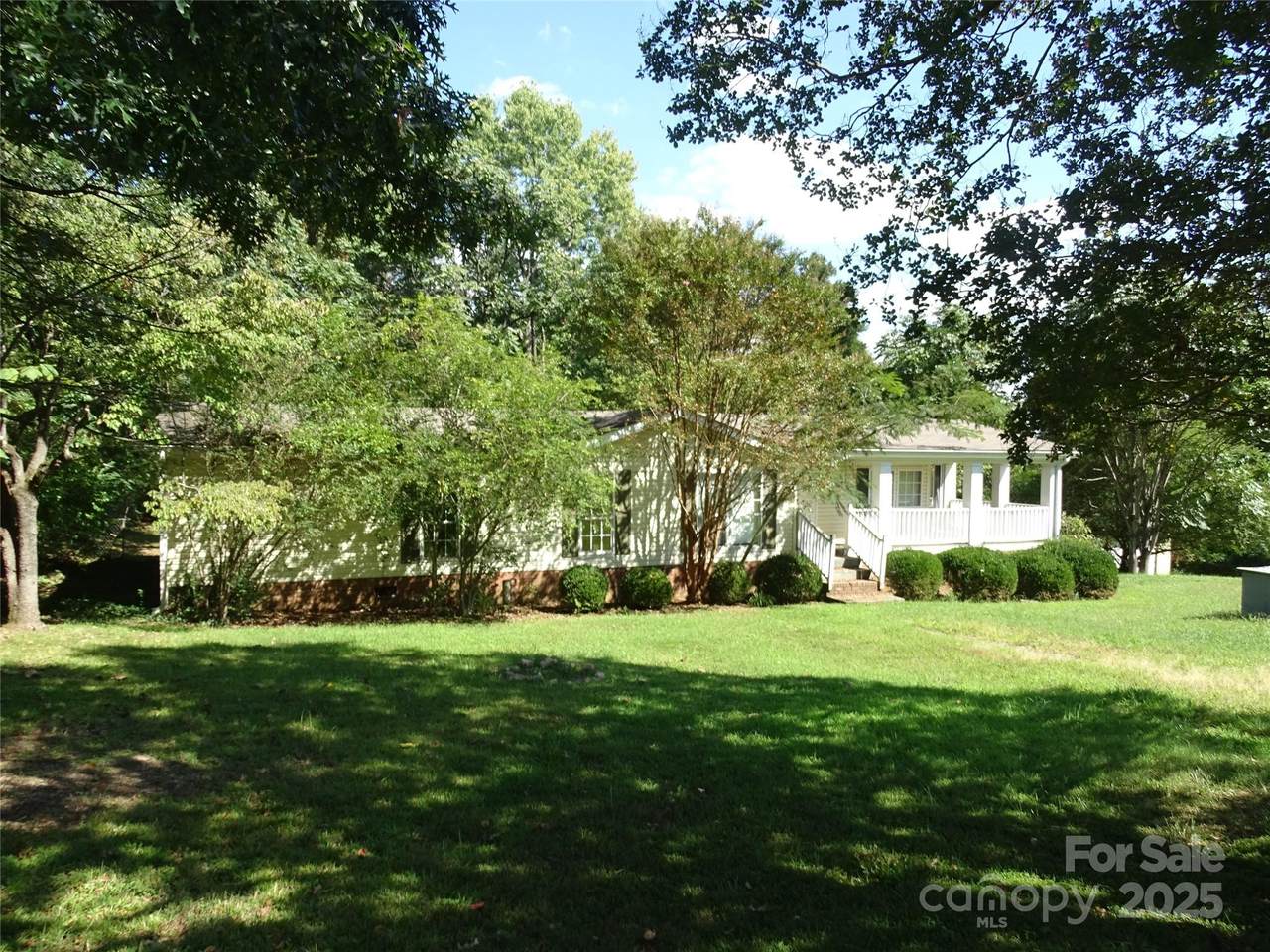 113 Dillon Street - Photo 1