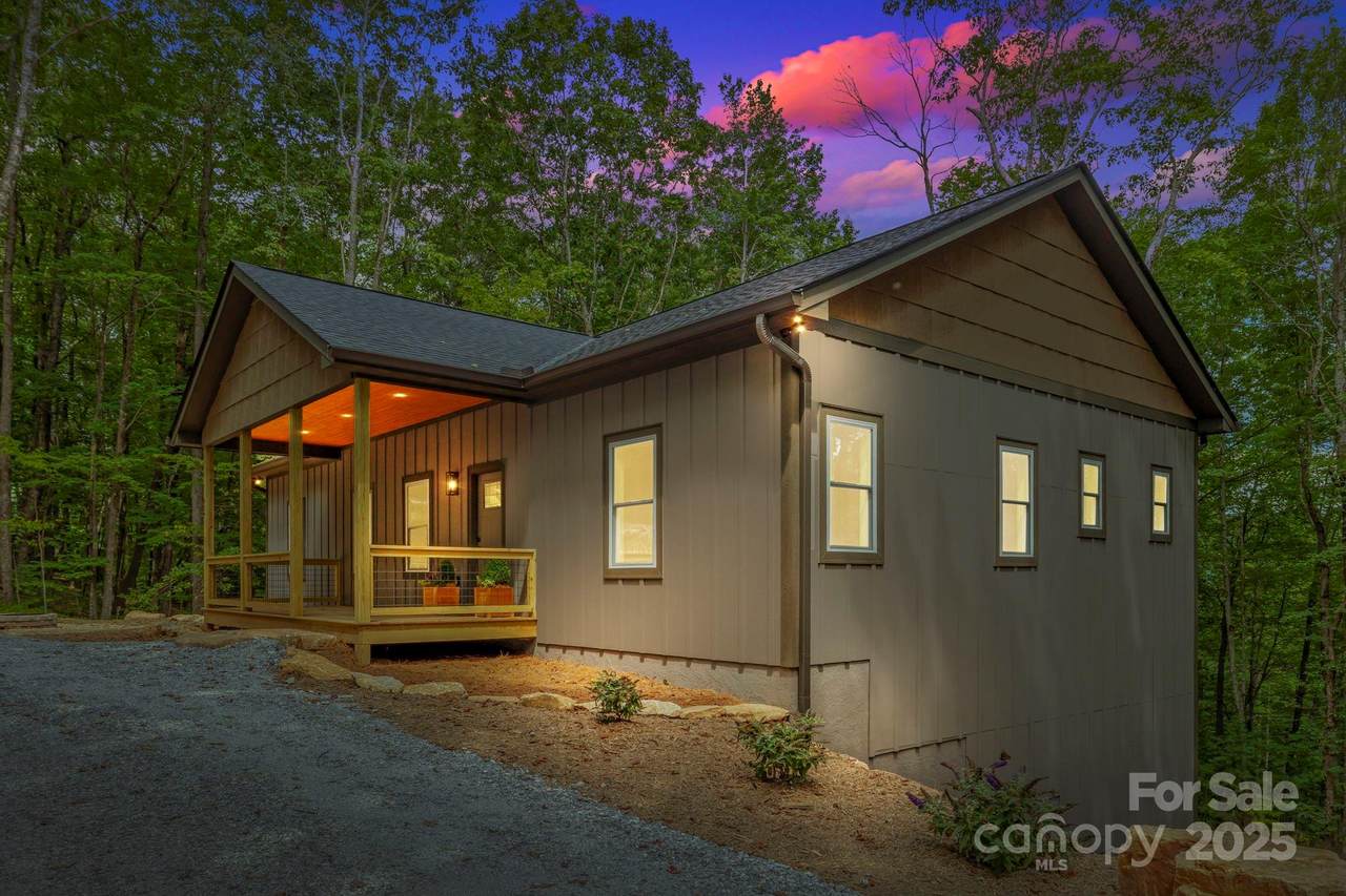 939 Rocky Mountain Road - Photo 1