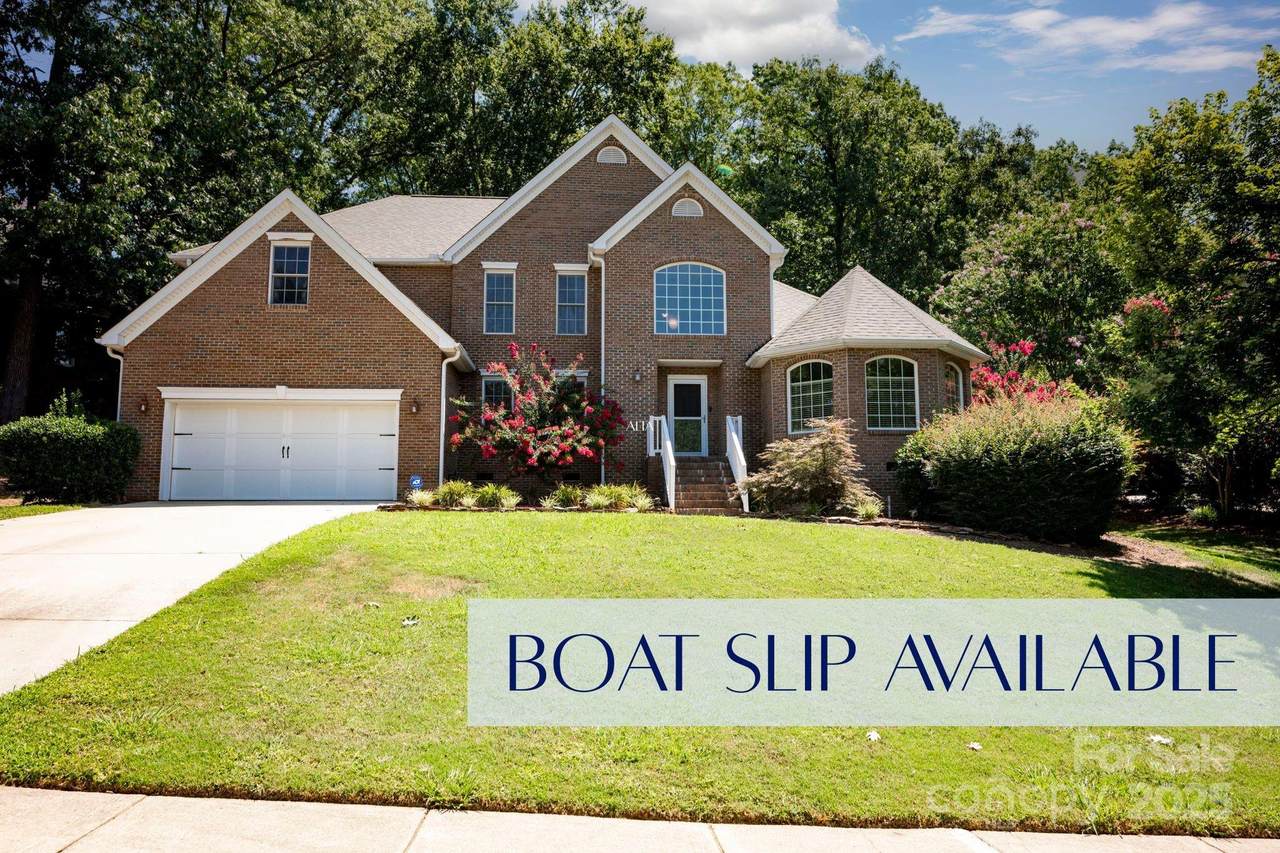 2624 Mt Isle Harbor Drive - Photo 1