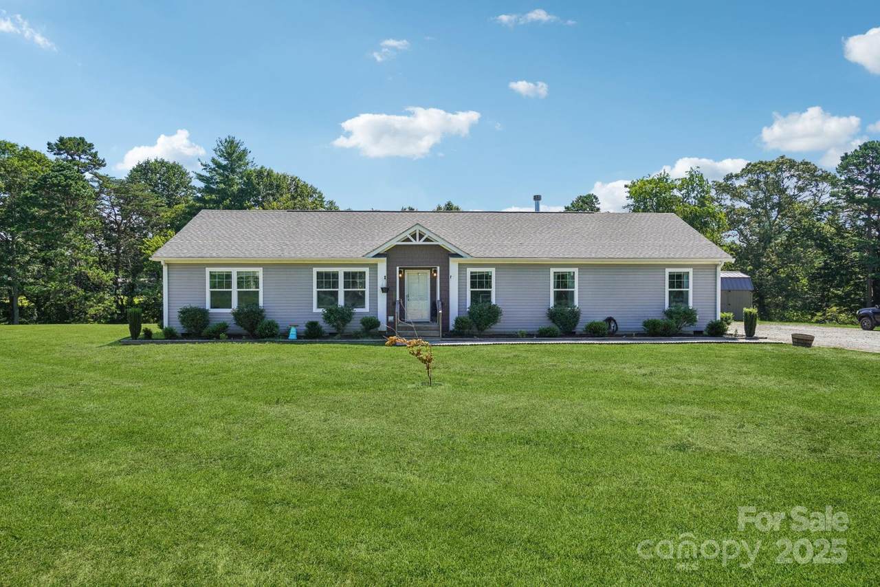 213 Big Oak Road - Photo 1