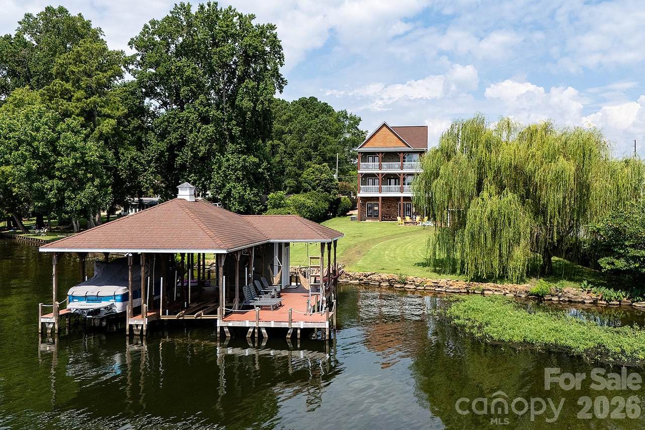 49412 Wood Land Drive - Photo 1