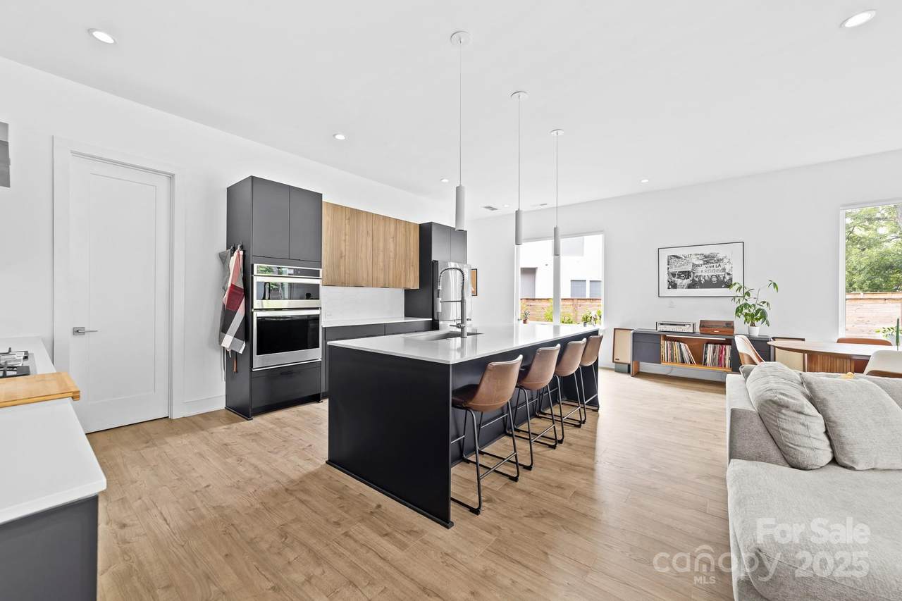 102 Mattoon Street - Photo 1