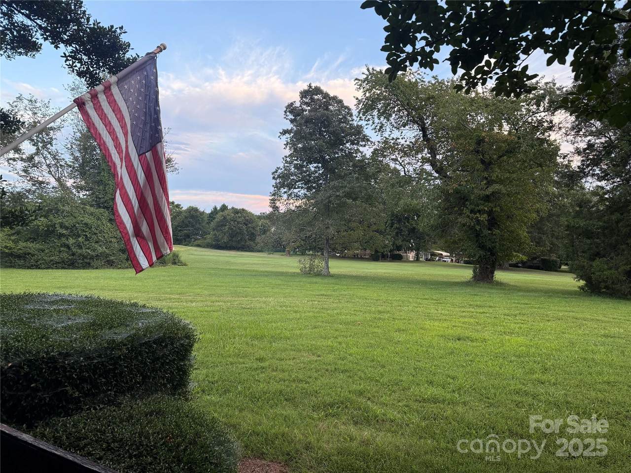 1011 Mallard Head Lane - Photo 1