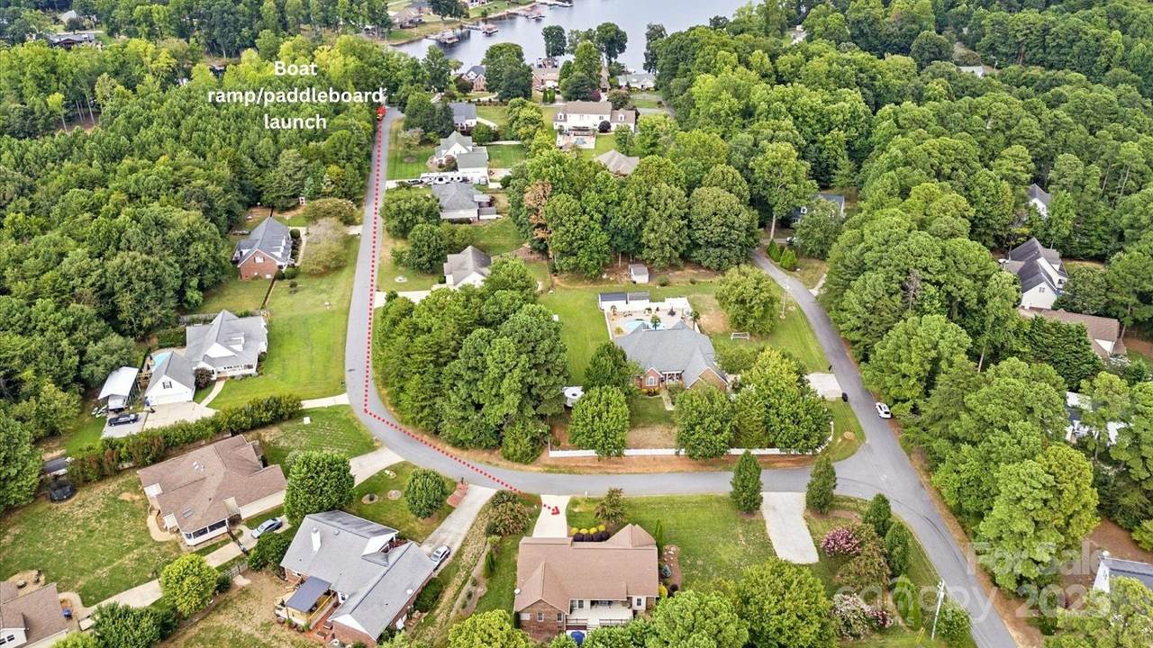 4853 Austin Shores Drive - Photo 1