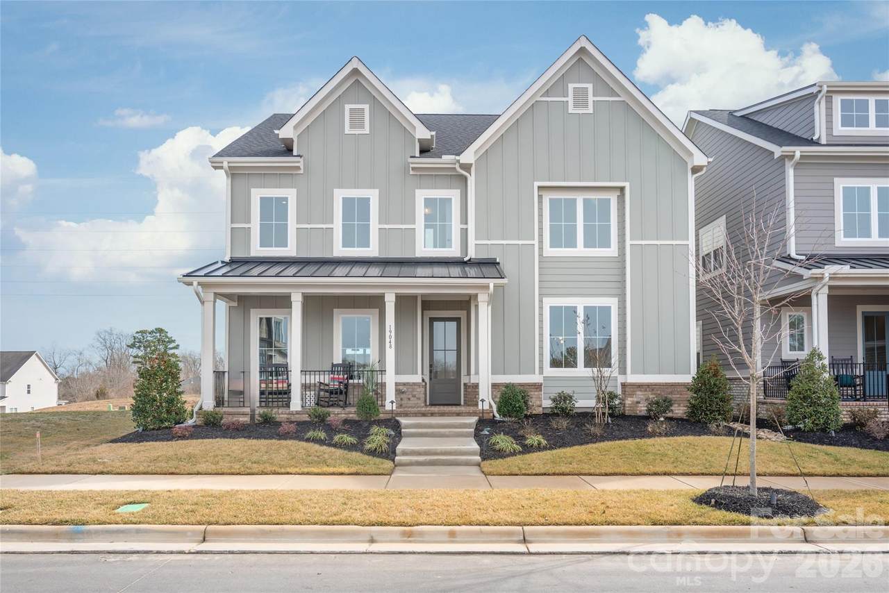 19048 Newburg Hill Road - Photo 1