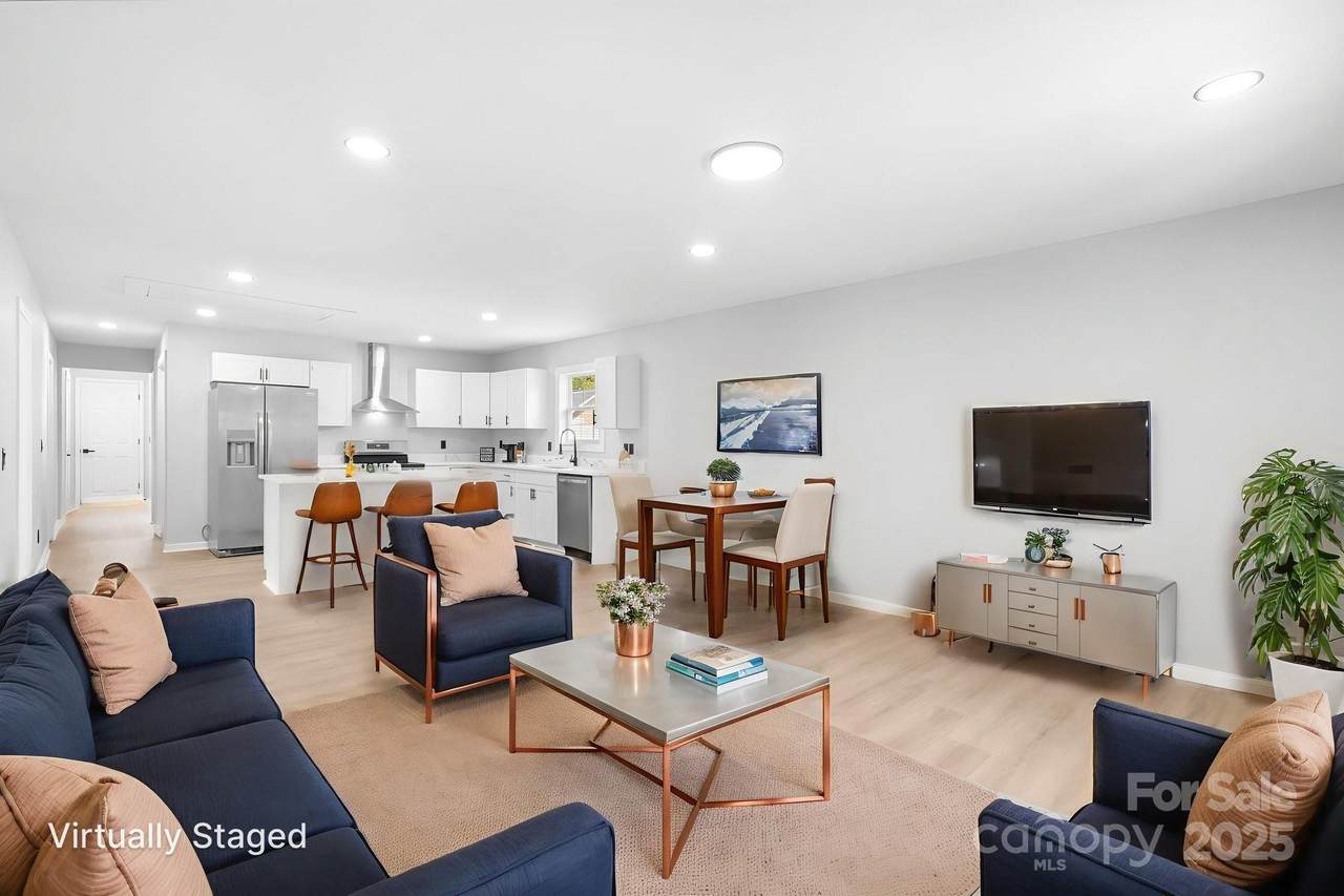 742 Main Street - Photo 1